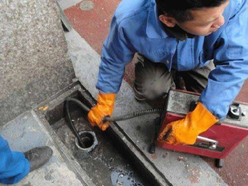 钢城疏通下水道